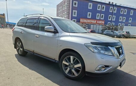 Nissan Pathfinder, 2015 год, 1 500 000 рублей, 4 фотография