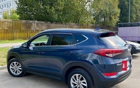 Hyundai Tucson III, 2018 год, 1 999 000 рублей, 3 фотография