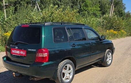Toyota Highlander III, 2003 год, 950 000 рублей, 2 фотография
