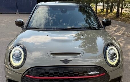 MINI Clubman, 2019 год, 3 600 000 рублей, 2 фотография