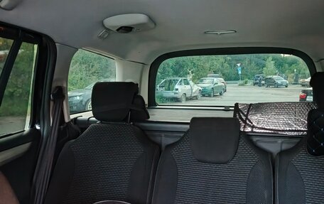 Citroen C4 Picasso II рестайлинг, 2011 год, 440 000 рублей, 13 фотография