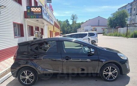 Toyota Aqua I, 2015 год, 750 000 рублей, 3 фотография