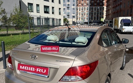 Hyundai Solaris II рестайлинг, 2013 год, 800 000 рублей, 3 фотография
