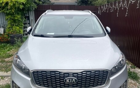 KIA Sorento III Prime рестайлинг, 2018 год, 3 000 000 рублей, 1 фотография