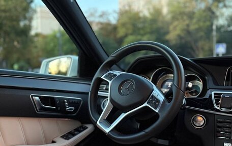 Mercedes-Benz E-Класс, 2014 год, 3 300 000 рублей, 2 фотография