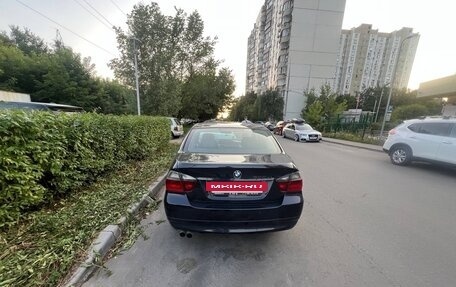 BMW 3 серия, 2006 год, 1 050 000 рублей, 5 фотография