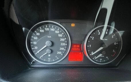 BMW 3 серия, 2006 год, 1 050 000 рублей, 10 фотография