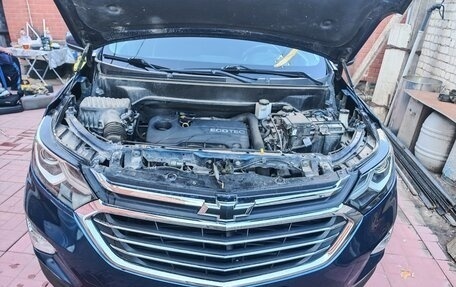 Chevrolet Equinox III, 2020 год, 1 950 000 рублей, 2 фотография