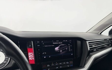 Volkswagen Touareg III, 2019 год, 5 100 000 рублей, 13 фотография