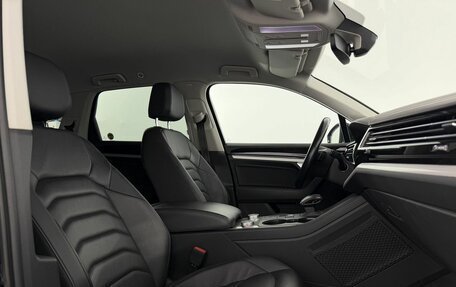 Volkswagen Touareg III, 2019 год, 5 100 000 рублей, 19 фотография
