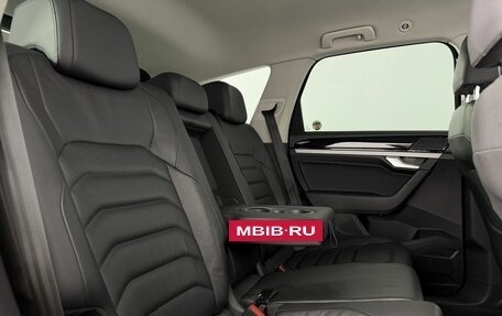 Volkswagen Touareg III, 2019 год, 5 100 000 рублей, 17 фотография