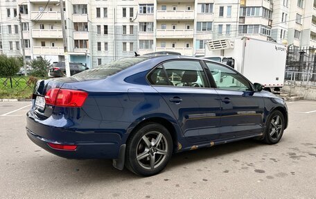 Volkswagen Jetta VI, 2012 год, 650 000 рублей, 4 фотография