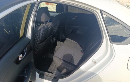 KIA Cerato IV, 2018 год, 1 250 000 рублей, 13 фотография