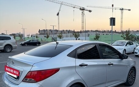 Hyundai Solaris II рестайлинг, 2016 год, 770 000 рублей, 3 фотография