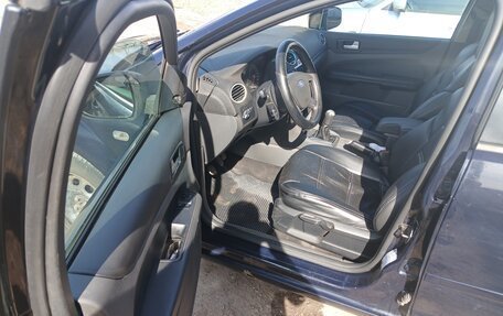 Ford Focus II рестайлинг, 2005 год, 290 000 рублей, 5 фотография