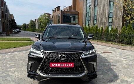 Lexus LX III, 2017 год, 6 800 000 рублей, 2 фотография