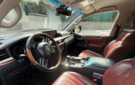 Lexus LX III, 2017 год, 6 800 000 рублей, 10 фотография