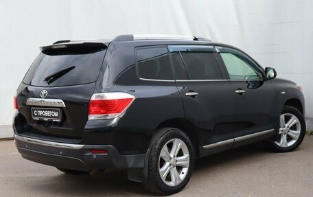 Toyota Highlander III, 2013 год, 1 525 000 рублей, 4 фотография