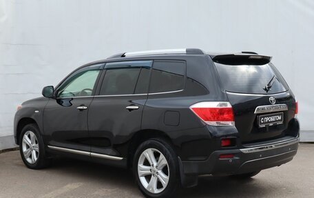 Toyota Highlander III, 2013 год, 1 525 000 рублей, 6 фотография