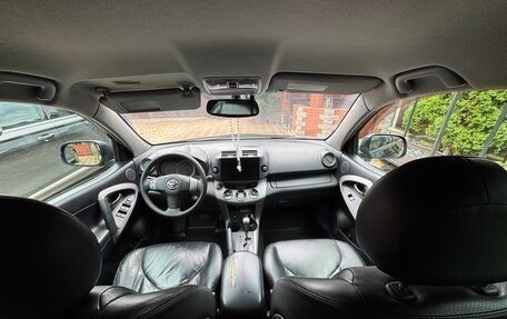 Toyota RAV4, 2008 год, 750 000 рублей, 13 фотография