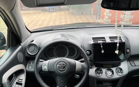Toyota RAV4, 2008 год, 750 000 рублей, 32 фотография
