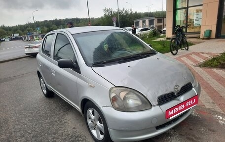 Toyota Yaris I рестайлинг, 2002 год, 210 000 рублей, 3 фотография