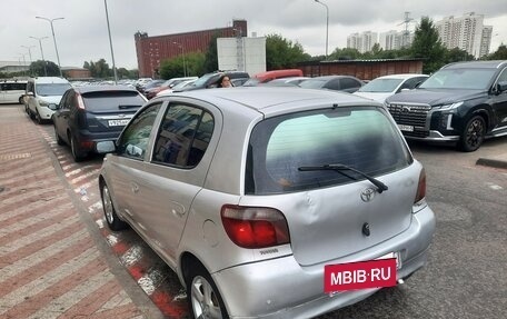 Toyota Yaris I рестайлинг, 2002 год, 210 000 рублей, 6 фотография