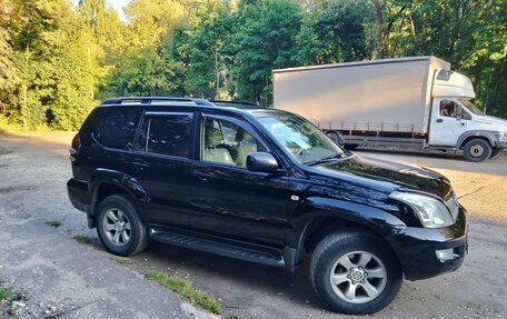 Toyota Land Cruiser Prado 120 рестайлинг, 2006 год, 2 090 000 рублей, 3 фотография