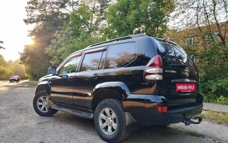 Toyota Land Cruiser Prado 120 рестайлинг, 2006 год, 2 090 000 рублей, 5 фотография