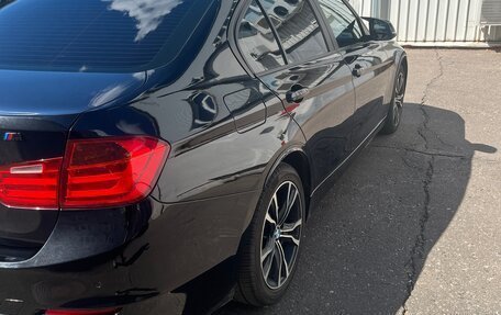 BMW 3 серия, 2013 год, 1 300 000 рублей, 2 фотография