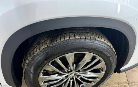 Toyota Highlander, 2026 год, 5 099 000 рублей, 13 фотография