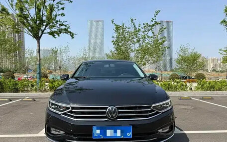 Volkswagen Passat B8 рестайлинг, 2022 год, 1 516 000 рублей, 2 фотография