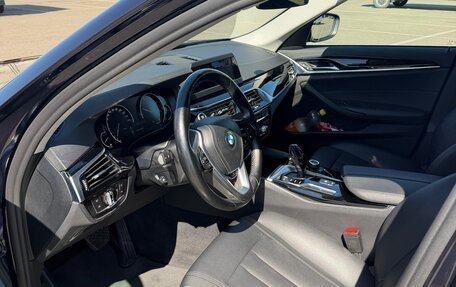 BMW 5 серия, 2018 год, 3 490 000 рублей, 10 фотография