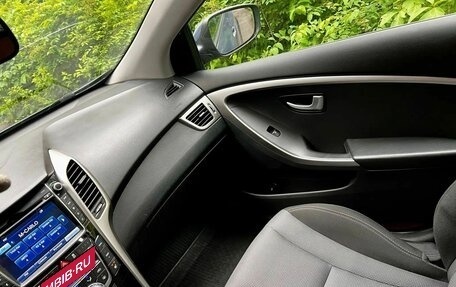 Hyundai i30 II рестайлинг, 2012 год, 845 000 рублей, 14 фотография