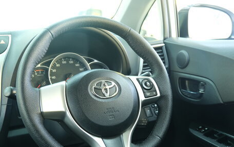 Toyota Ractis II, 2015 год, 999 000 рублей, 13 фотография