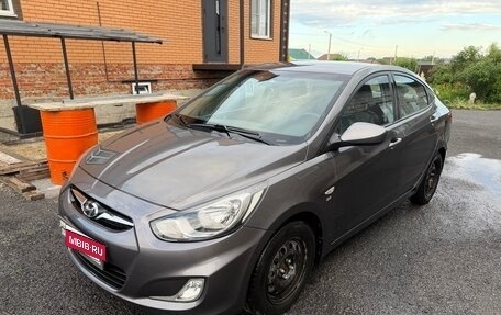 Hyundai Solaris II рестайлинг, 2013 год, 710 000 рублей, 1 фотография