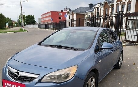 Opel Astra J, 2010 год, 565 000 рублей, 8 фотография
