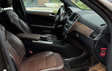 Mercedes-Benz M-Класс, 2012 год, 2 200 000 рублей, 26 фотография