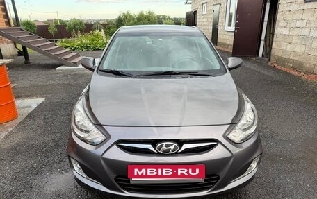Hyundai Solaris II рестайлинг, 2013 год, 710 000 рублей, 4 фотография