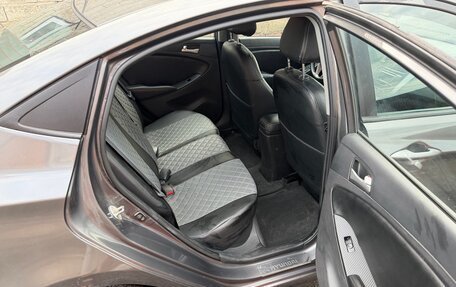 Hyundai Solaris II рестайлинг, 2013 год, 710 000 рублей, 20 фотография
