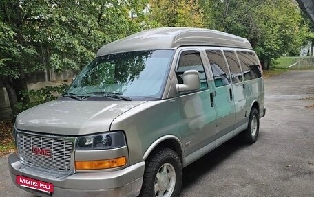 GMC Savana I, 2003 год, 3 000 000 рублей, 2 фотография