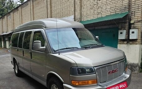 GMC Savana I, 2003 год, 3 000 000 рублей, 5 фотография