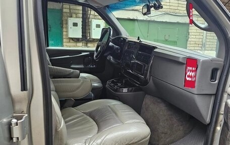 GMC Savana I, 2003 год, 3 000 000 рублей, 14 фотография