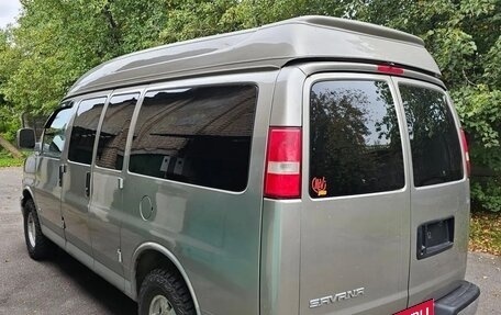 GMC Savana I, 2003 год, 3 000 000 рублей, 4 фотография