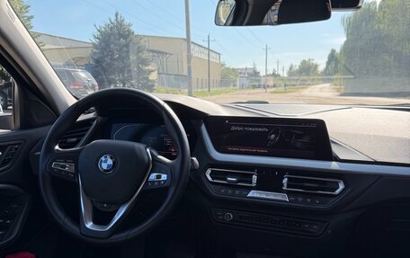 BMW 1 серия, 2022 год, 3 750 000 рублей, 13 фотография