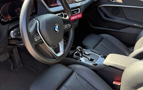 BMW 1 серия, 2022 год, 3 750 000 рублей, 9 фотография