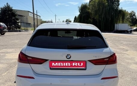 BMW 1 серия, 2022 год, 3 750 000 рублей, 6 фотография