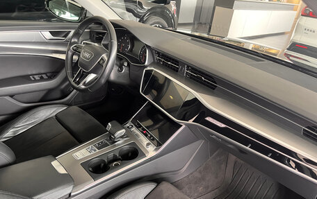 Audi A6, 2021 год, 4 200 000 рублей, 12 фотография
