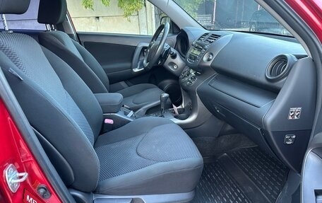 Toyota RAV4, 2011 год, 1 350 000 рублей, 16 фотография