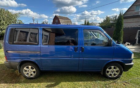 Volkswagen Multivan T4, 1995 год, 1 000 000 рублей, 1 фотография